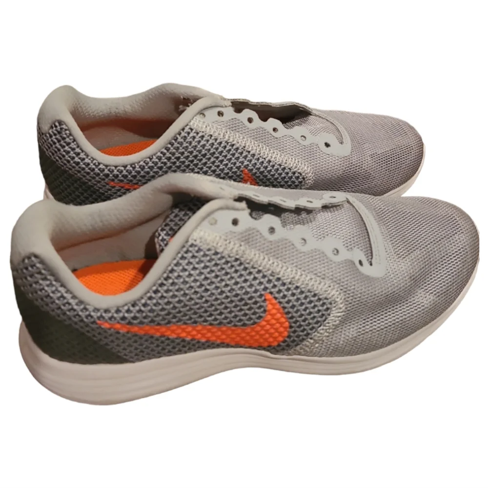 Nike Revolution 3 Running Womens Shoes 819303-002 Wolf Grey Hyper Orange…